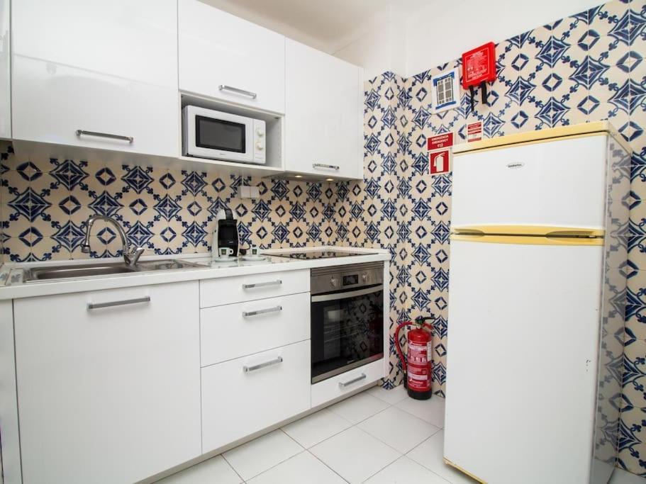 Old Town Apartment - Top Location & Downtown Albufeira Exteriör bild